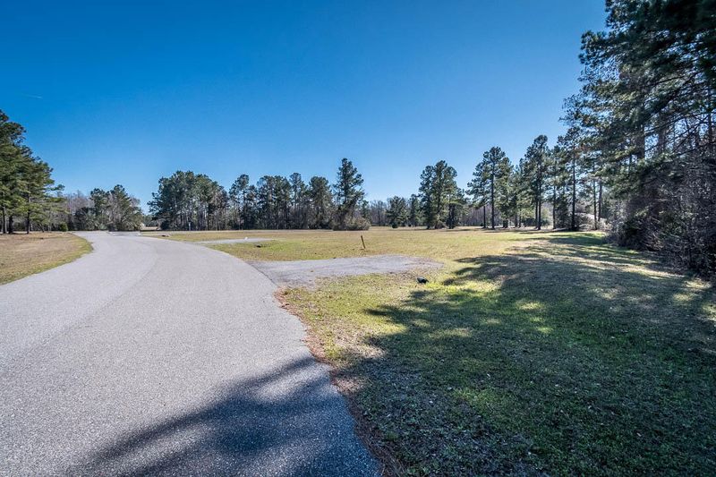 144 Hidden Hills Rd, Cross, SC 29436