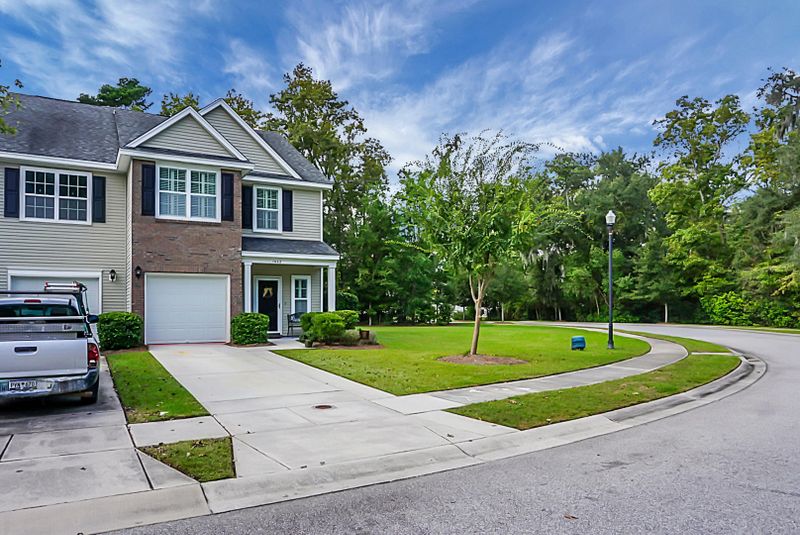 1662 Indaba Way, Charleston, SC 29414