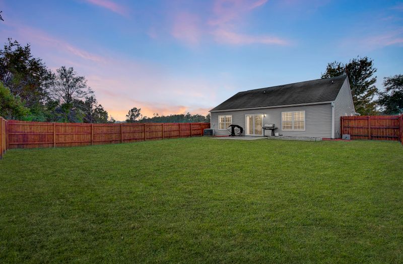 231 Silk Oak Dr, Moncks Corner, SC 29461
