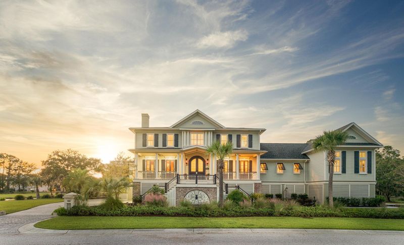 1611 Omni Blvd, Mount Pleasant, SC 29466