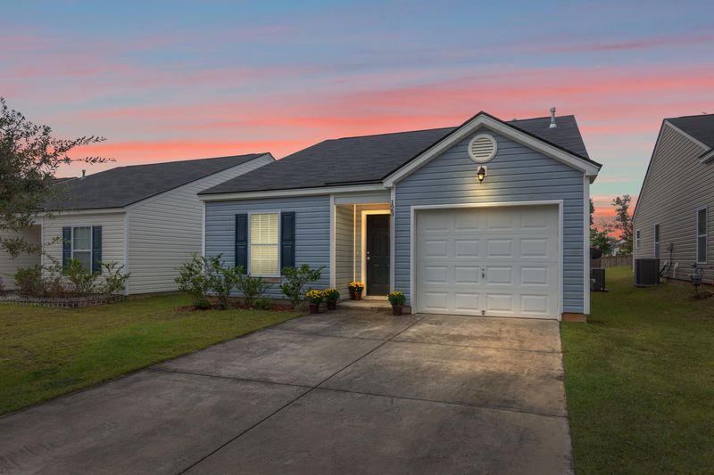 123 Keaton Brook Dr, Summerville, SC 29485