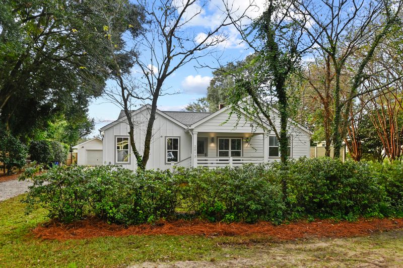 2013 Frampton Ave, Charleston, SC 29412