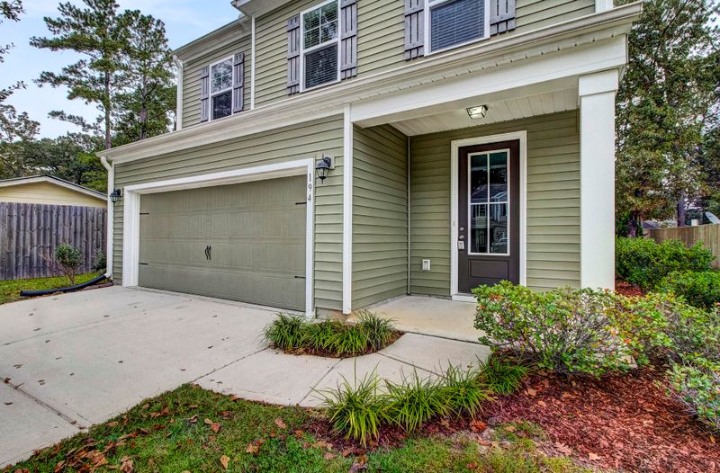 194 Hickory Ridge Way, Summerville, SC 29483