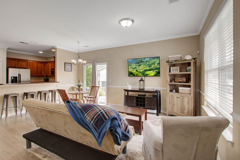 716 Hemingway Cir, Summerville, SC 29483