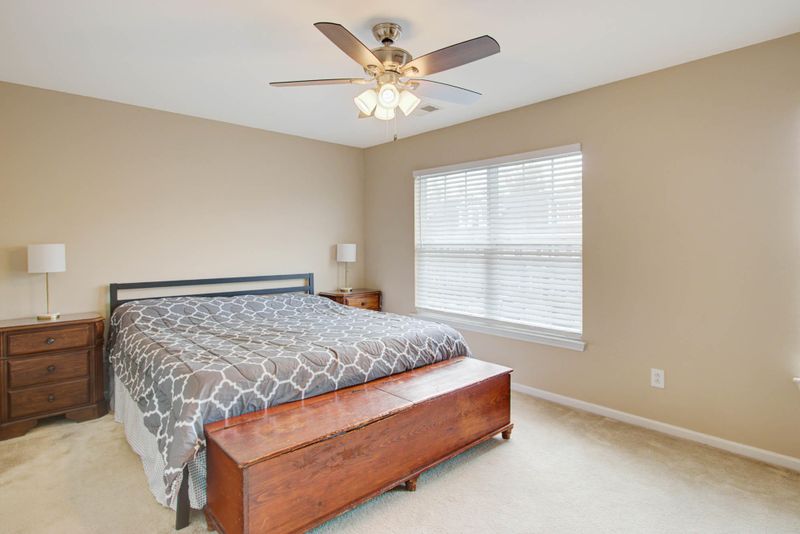 716 Hemingway Cir, Summerville, SC 29483