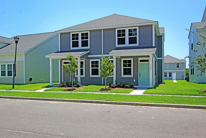 3980 Hillyard St, North Charleston, SC 29405