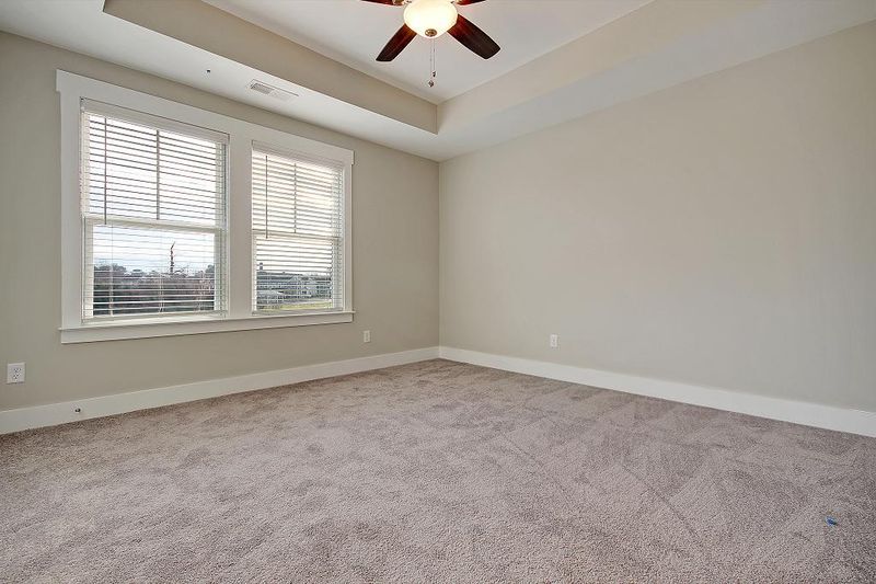 3983 Four Poles Park Dr, North Charleston, SC 29405
