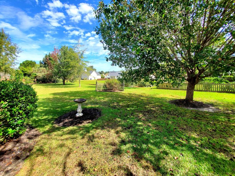 1577 Sweet Myrtle Cir, Mount Pleasant, SC 29466