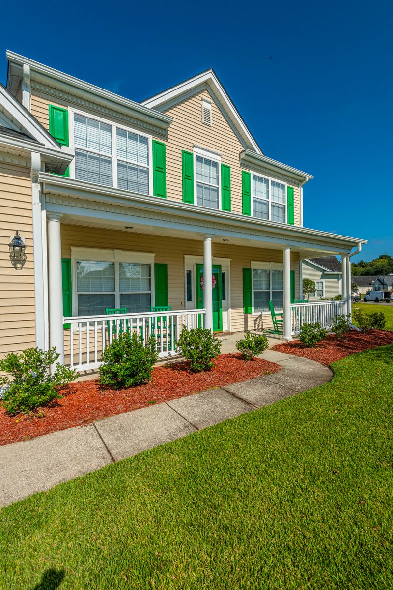 1028 Tyron Cir, Charleston, SC 29414