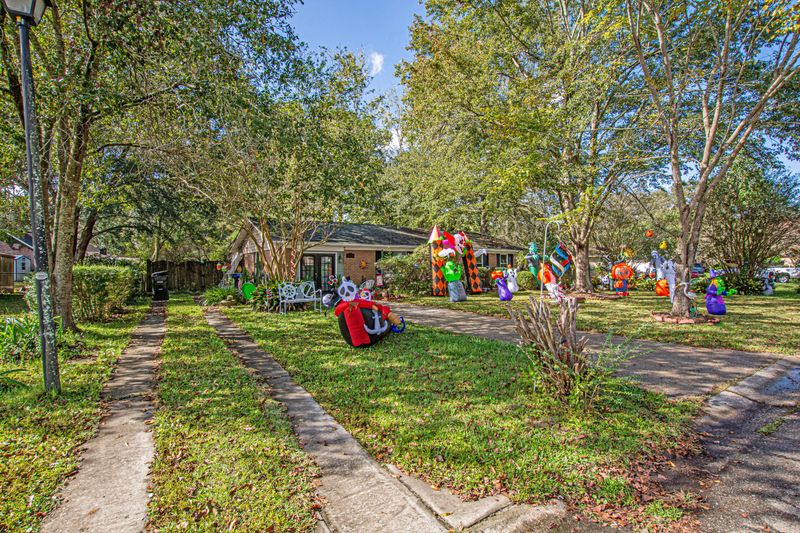 210 Niblick Rd, Summerville, SC 29483