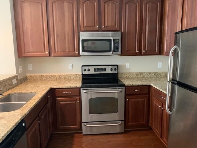 716 S Shelmore Blvd #103, 203, Mount Pleasant, SC 29464