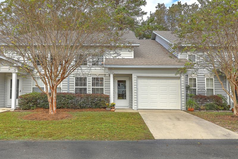 202 Sunnyside Way, Summerville, SC 29485