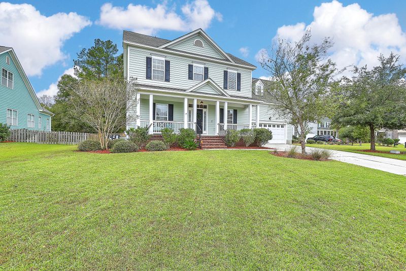 105 Hanging Moss Rd, Summerville, SC 29485