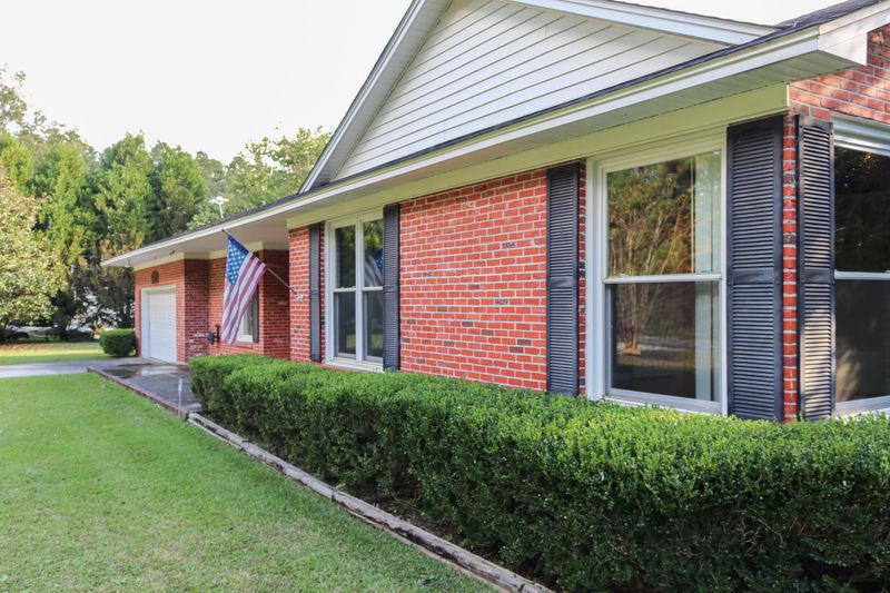 130 Mcmakin St, Summerville, SC 29483