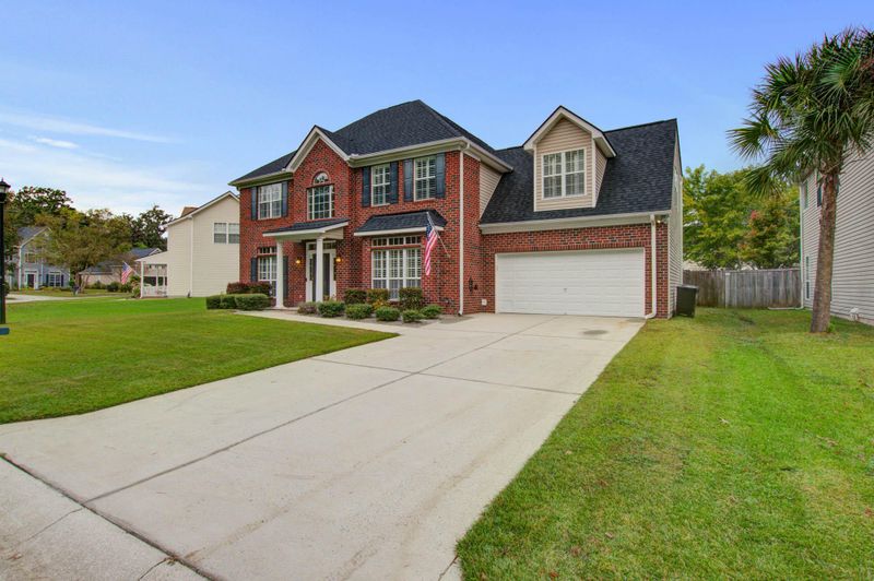 5417 Red Tip Ln, North Charleston, SC 29420