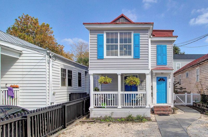 286 Ashley Ave, Charleston, SC 29403