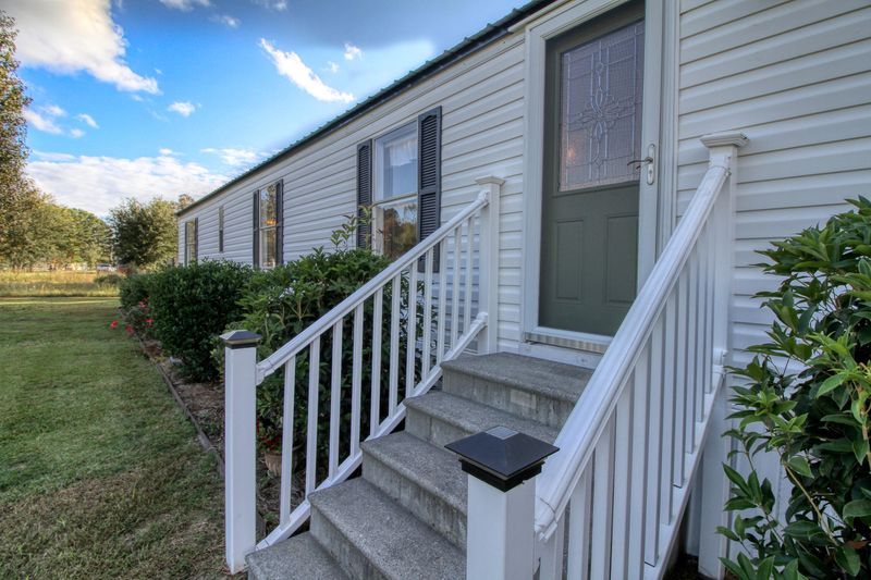 444 Pooshee Plantation Way, Bonneau, SC 29431