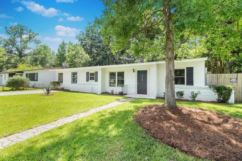 2518 Primrose Ave, North Charleston, SC 29405