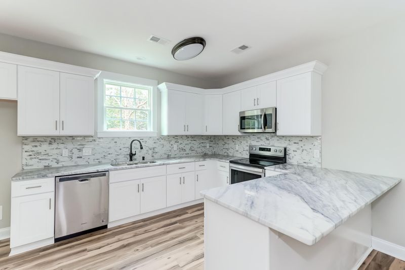 3627 Ambor St, Johns Island, SC 29455