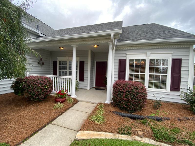 7328 Kestrel Trl, Hanahan, SC 29410