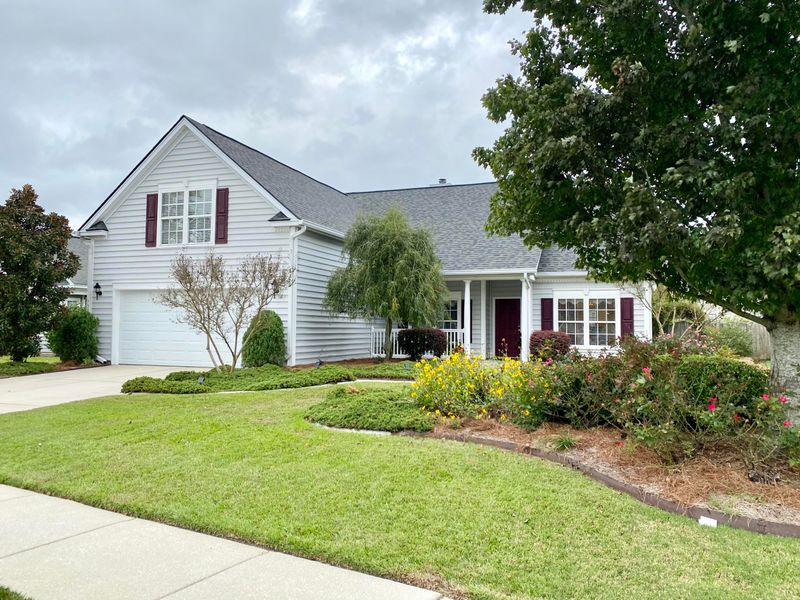 7328 Kestrel Trl, Hanahan, SC 29410