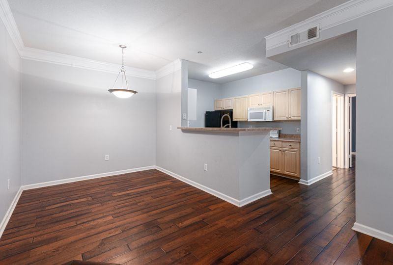 1300 Park West Blvd #411, Mount Pleasant, SC 29466