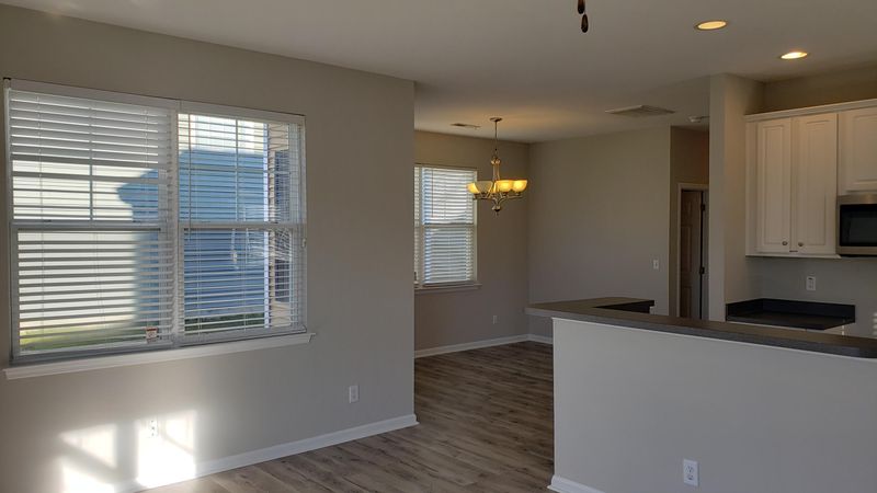 214 Killarney Trl, Moncks Corner, SC 29461