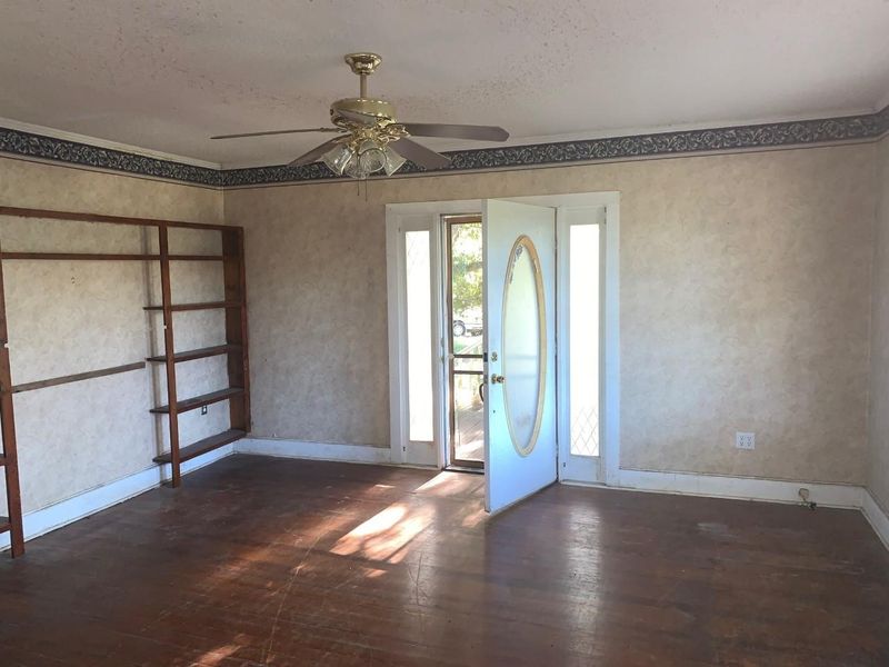 849 E Butternut Rd, Summerville, SC 29483