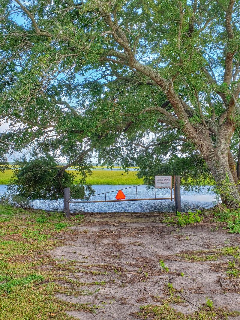 0 Old Military Rd, Charleston, SC 29412