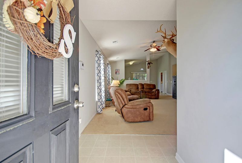 103 Waylon Dr, Summerville, SC 29483