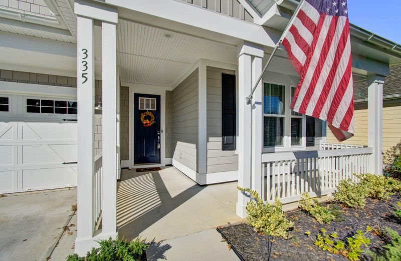335 Weston Hall Dr, Summerville, SC 29483