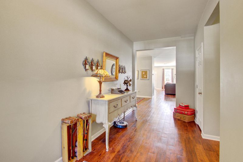 329 Beachgrass Ln, Summerville, SC 29486