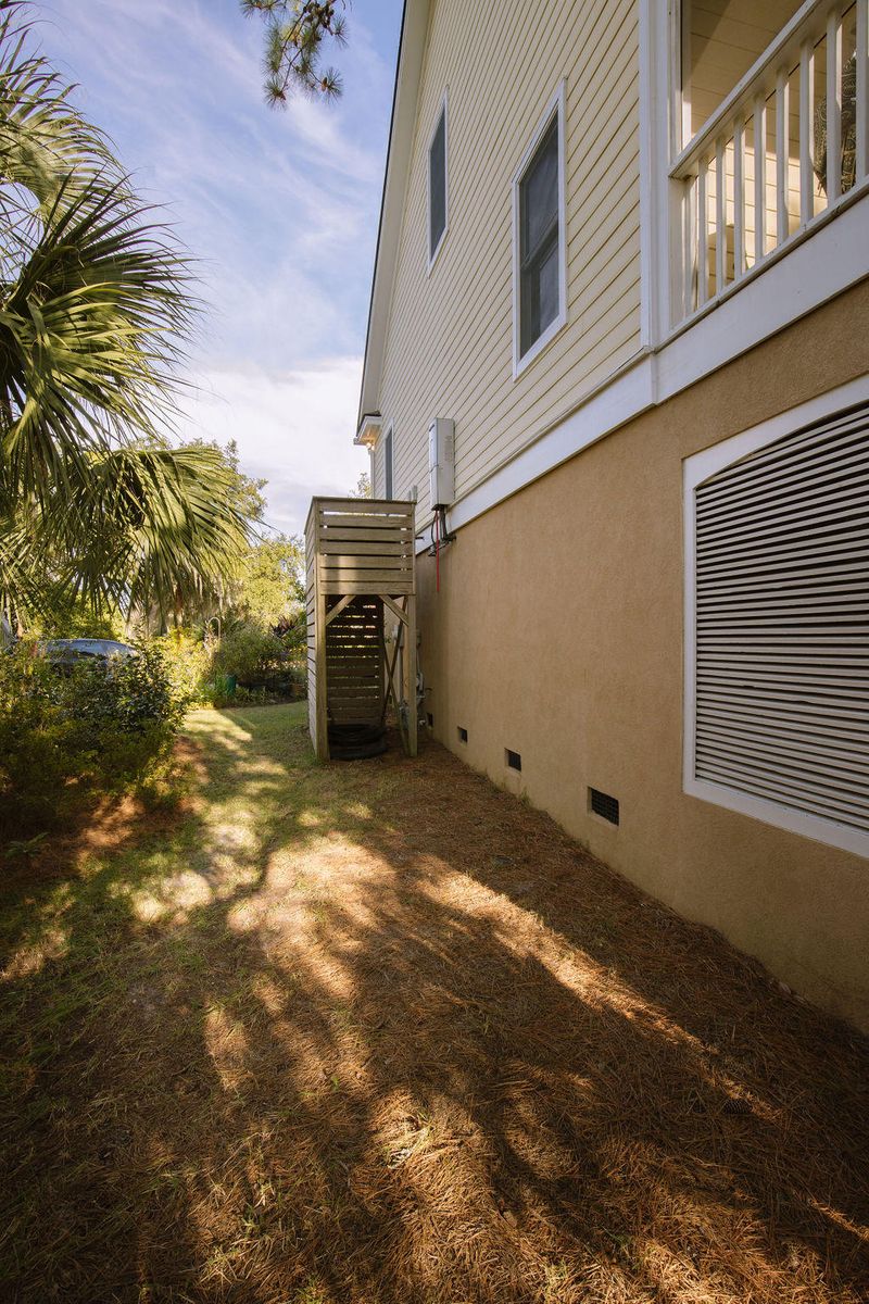 109 Oak Turn Rd, Charleston, SC 29412