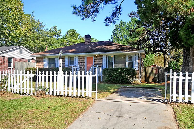107 Parniece St, Summerville, SC 29483