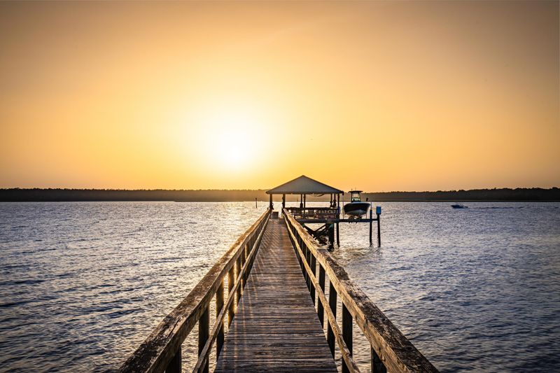 2317 Kiln Point Dr, Mount Pleasant, SC 29466