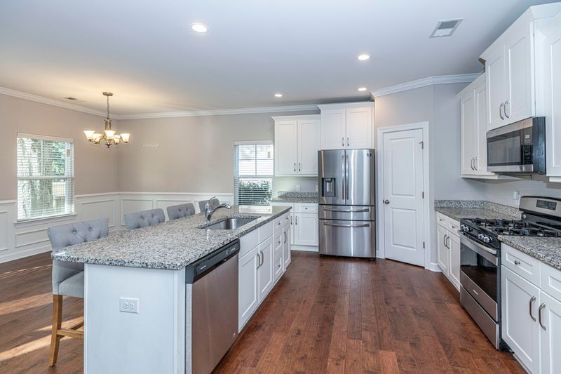 1135 Pemberton Farms Ln, Charleston, SC 29412