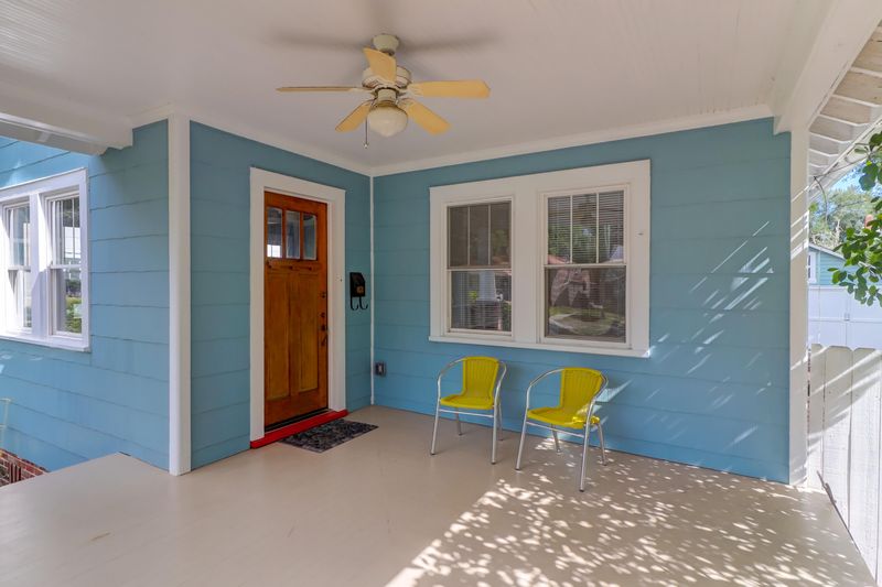 8 Magnolia Ave, Charleston, SC 29403