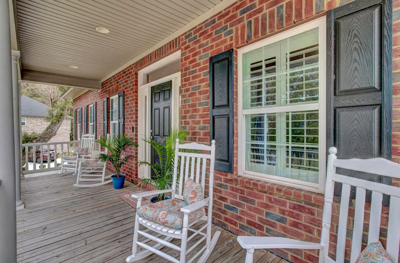 8707 Dover Creek St, North Charleston, SC 29420