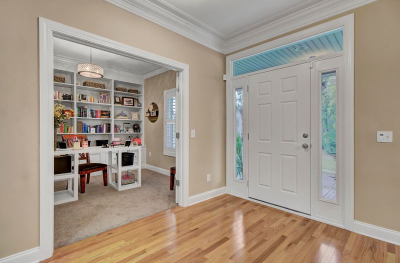 8707 Dover Creek St, North Charleston, SC 29420