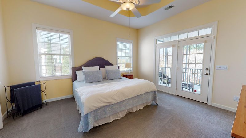 1513 Oakhurst Dr, Mount Pleasant, SC 29466