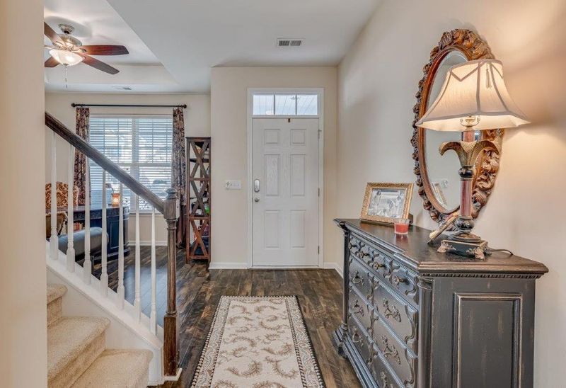 211 Urbano Ln, Goose Creek, SC 29445