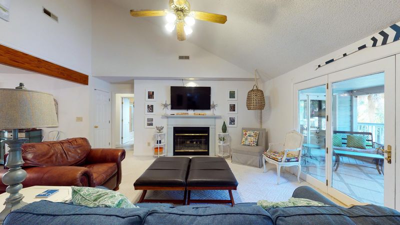 3308 Myrtle St, Edisto Island, SC 29438