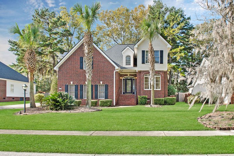118 Bromwich Dr, Goose Creek, SC 29445