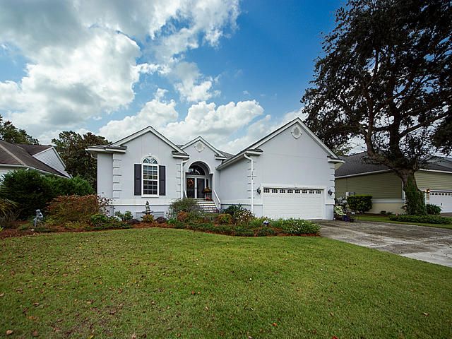 2609 Coral Vine Ct, Mount Pleasant, SC 29464
