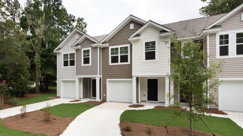 4706 Palm View Cir, North Charleston, SC 29418