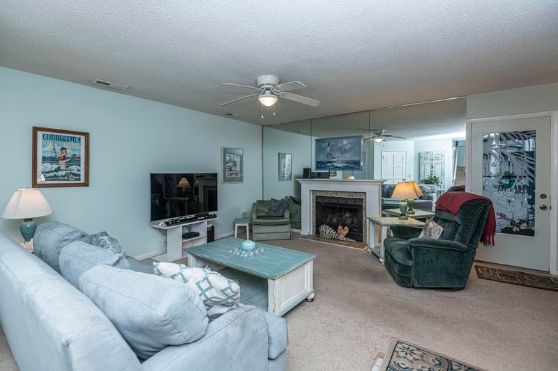 2165 Spoleto Ln, North Charleston, SC 29406