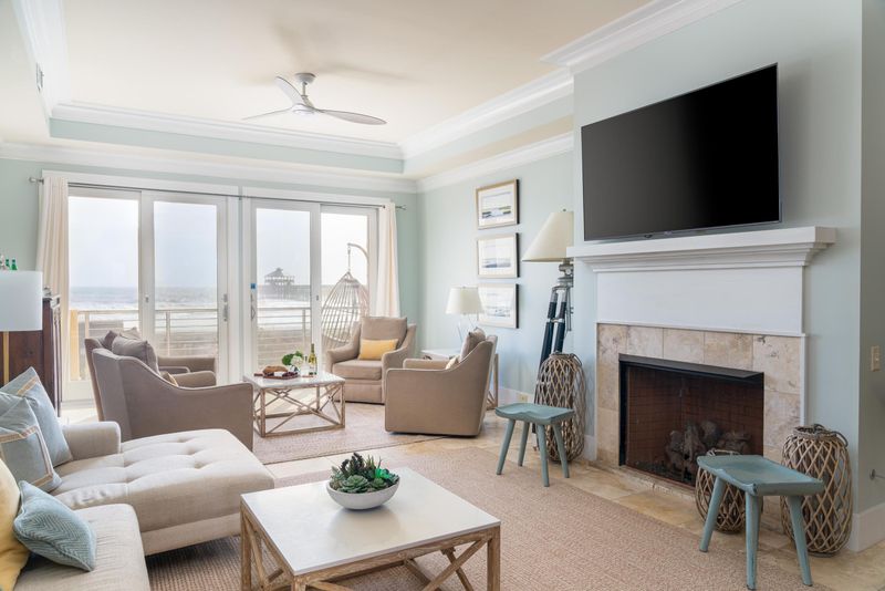 113 E Arctic Ave #C, Folly Beach, SC 29439