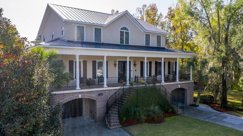 1709 Indigo Island Dr, Hanahan, SC 29410