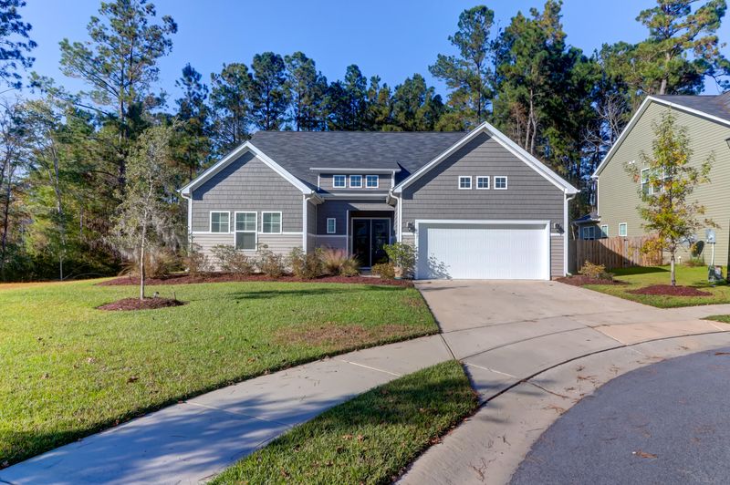 107 Bethpage Ct, Summerville, SC 29483