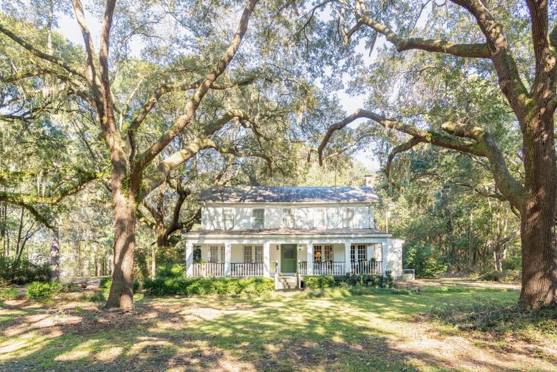 2055 Bohicket Rd, Johns Island, SC 29455